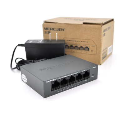 
					Комутатор POE Mercury MS05CP 53,5V з 4 портами POE + 1 порт UP-Link 100Мбит, БП в комплекті 0,54 кг (82 * 79 * 26)