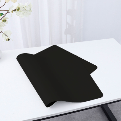 
					Килимок 350 * 700 шкірзам, двосторонній, товщина 3 мм, Black, BOX