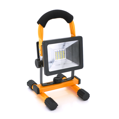 
					Ліхтар-прожектор W901, 20 LED, 30W, живлення від 3 * 1860, кут повороту 135 °, USB кабель, корпус міцний пластик, Box