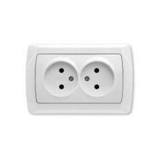 Розетка двойная без заземления белая глянцевая IP20 VIKO Carmen 90561055