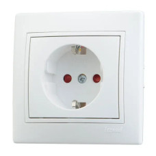 Розетка с защитой от детей Lezard MIRA 701-0202-124 B цвет белый
