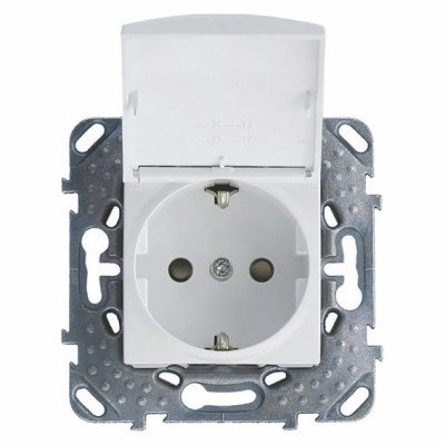 Розетка с заземлением и шторками с крышкой белая Schneider SDN3100121