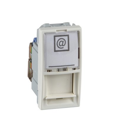Компьютерная розетка одномодульная RJ45 категория 5Е неэкранированная слон. кость MGU3.410.25